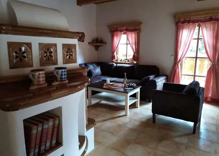 Na Leskove 山林小屋